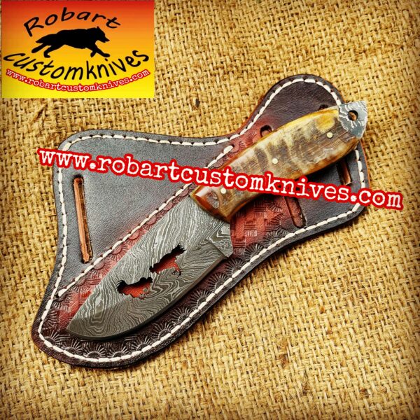 Custom Handmade Damascus Steel Skinner knife