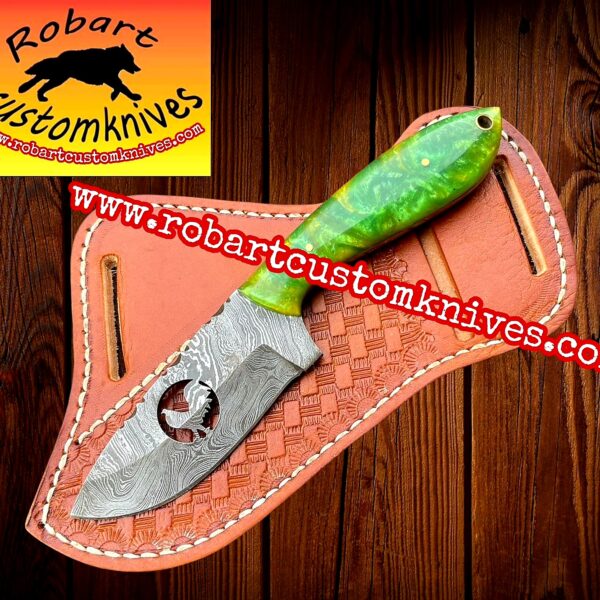 Custom Handmade Damascus Steel Skinner Knife
