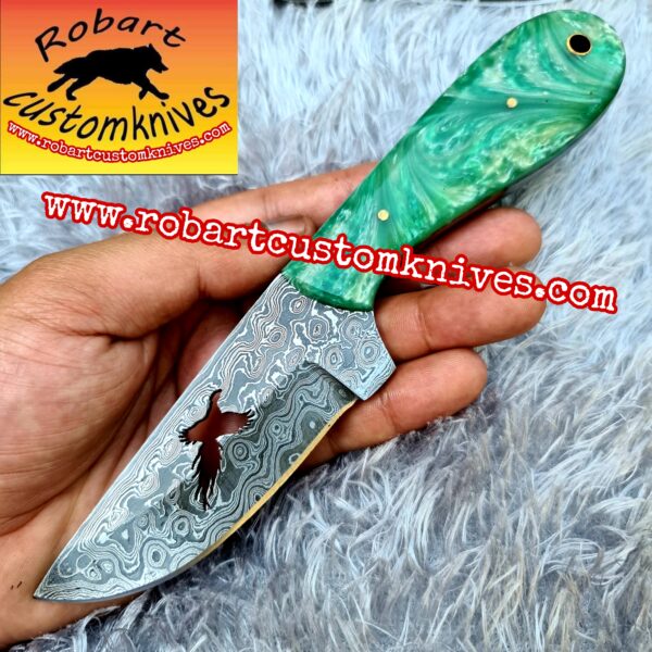 Custom Handmade Damascus Steel Skinner Knife